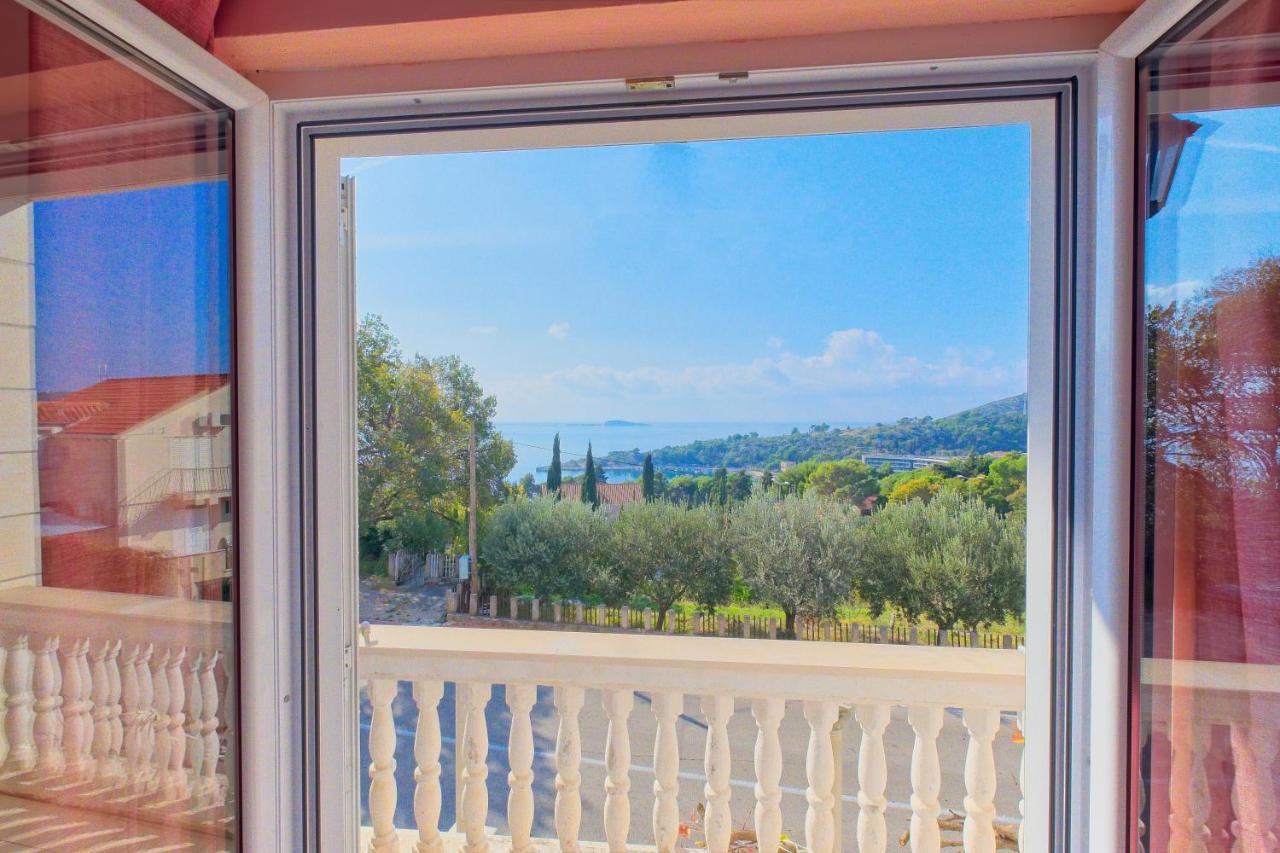 Apartments Cvjetkovic Mlini Pokoj fotografie