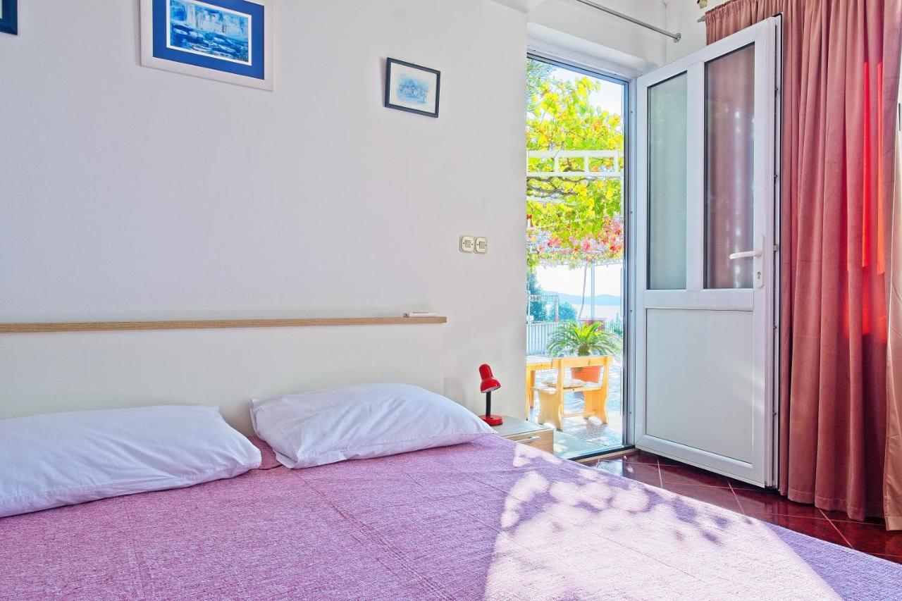 Apartments Cvjetkovic Mlini Pokoj fotografie